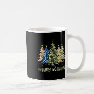 Frohe und helle Camouflage Weihnachtsbaum frohe Ch Kaffeetasse