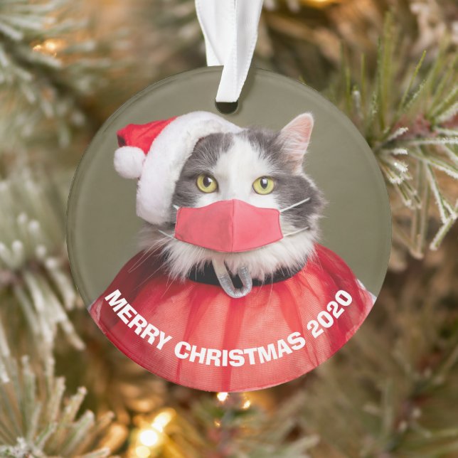 Frohe Weihnachten 2020 Katze in Weihnachtsmannmütz Ornament (Baum)