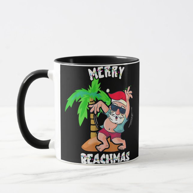 Frohe Weihnachten am Strand im Juli Funny Santa Xm Tasse (Links)