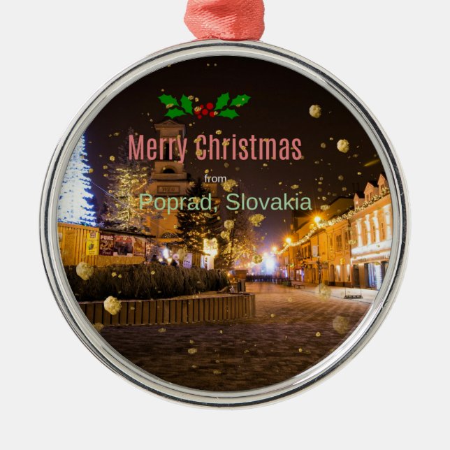 Frohe Weihnachten aus Poprad, Slowakei Ornament Aus Metall (Vorne)