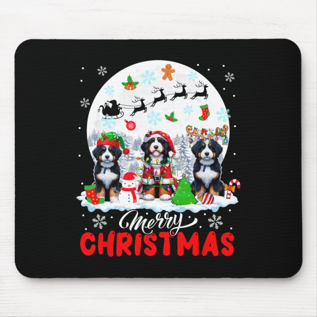 Frohe Weihnachten Drei Santa Elf Reindeer Bernedoo Mousepad (Vorne)