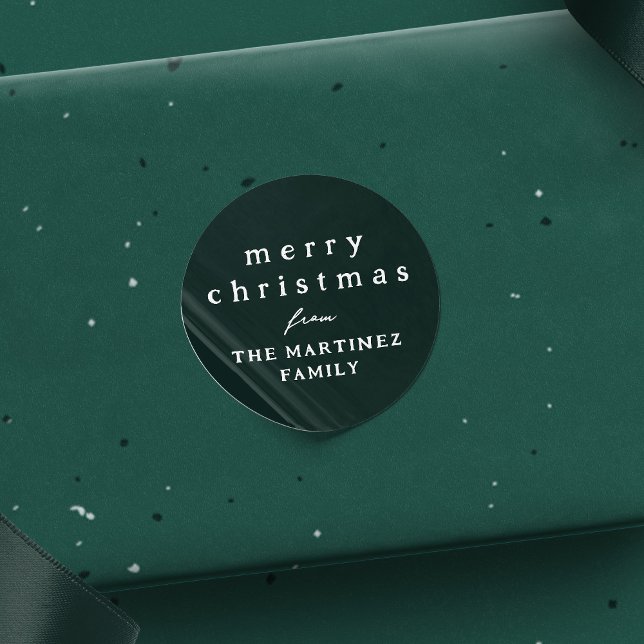 Frohe Weihnachten einfache rustikale dunkelgrüne F Runder Aufkleber (Von Creator hochgeladen)