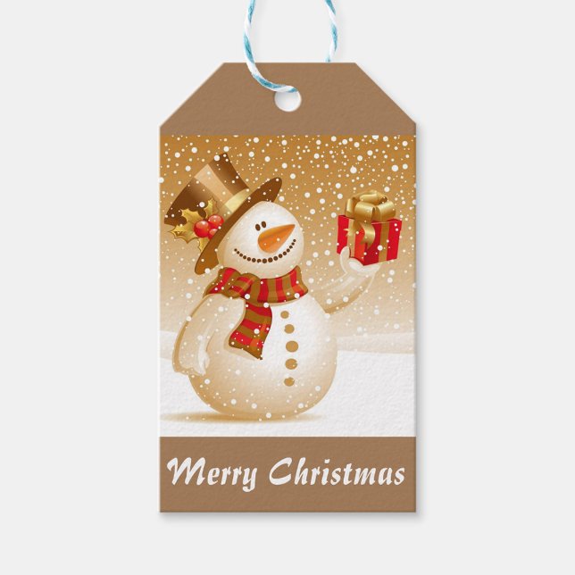 Frohe Weihnachten Geschenkanhänger (Illustration of a Christmas tag with a snowman wearing a brown hat with holly berries.)