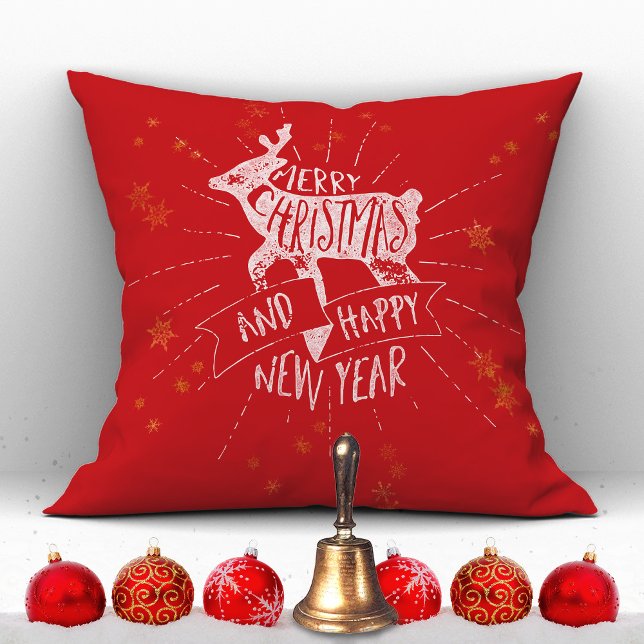 Frohe Weihnachten glücklich New Year Deer Gold Sta Kissen (Merry Christmas Happy New Year Deer Gold Stars Red Throw Pillow ©Susanne Sachers - Sunny Mind Design)
