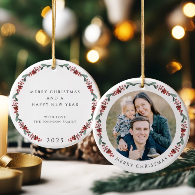 Frohe Weihnachten Holly Botanisches Foto Keramik Ornament (Merry Christmas Holly Botanical Photo Ceramic Ornament)