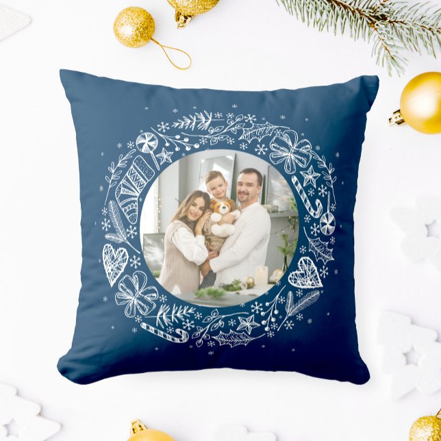 Frohe Weihnachten Ihr Foto Gold Kranz Dunkel Kissen (Von Creator hochgeladen)