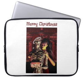 Frohe Weihnachten. Lustiges Skelett mit Frau Laptopschutzhülle