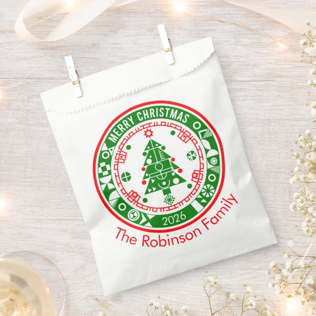 Frohe Weihnachten mit Familiennamen Geschenktütchen (Ausgeschnitten)