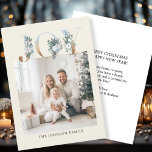 Frohe Weihnachten! Modernes, einfaches Foto Feiertagskarte<br><div class="desc">Kundenspezifische "Joy-Merry Christmas" Foto-Urlaubskarte. Feiern Sie die Freude an der Urlaubssaison mit dieser schön gestalteten, individuell gestaltbaren Fotokarte. Der elegante beige Hintergrund umrahmt Ihr persönliches Foto perfekt und macht Ihren Urlaub stilvoll. Auf der anderen Seite wird das Wort "JOY" in festlichen, vergoldeten Briefen kunstvoll dargestellt, wodurch eine luxuriöse Touch entsteht,...</div>