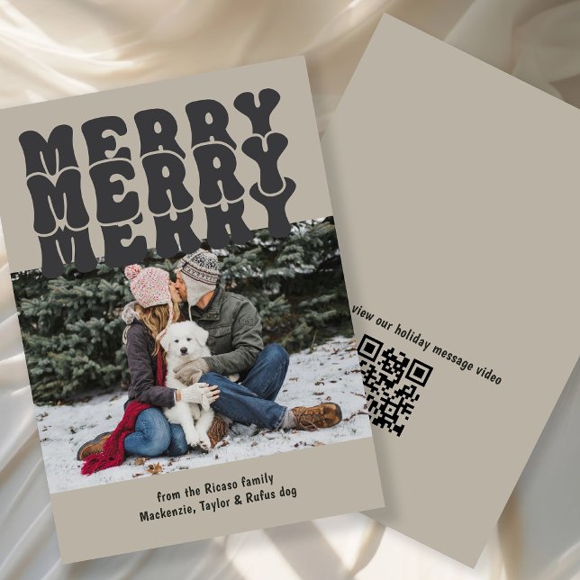 Frohe Weihnachten Personalisiert mit Ihrem Foto-Te (Merry Christmas Personalized With Your Photo Text Holiday Card by Ricaso. Interactive QR code link)