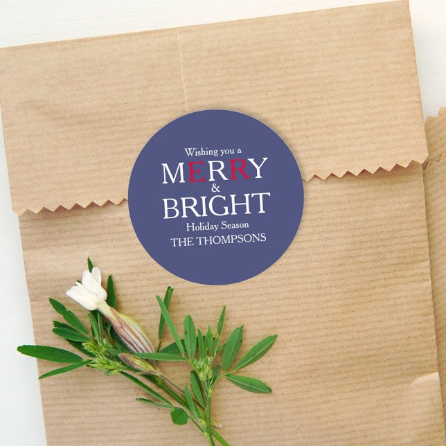Frohe Weihnachten Red Navy Blue Simple Minimalisti Runder Aufkleber (Simple navy-blue gift label sticker with white and red color theme. )