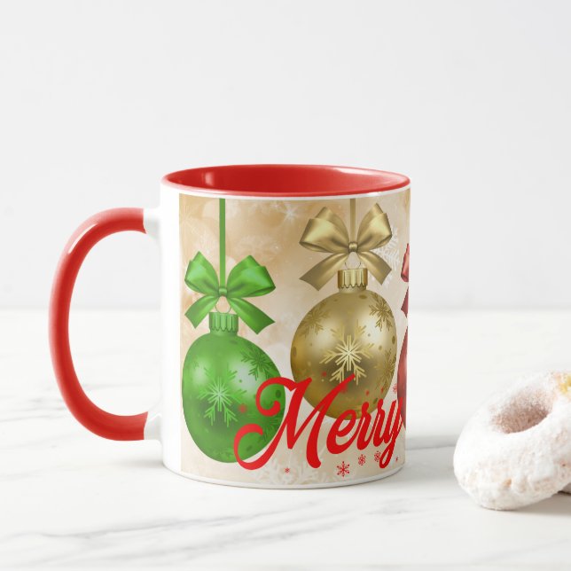 Frohe Weihnachten Rote Grüne Ornamente Schneeflock Tasse (Mit Donut)
