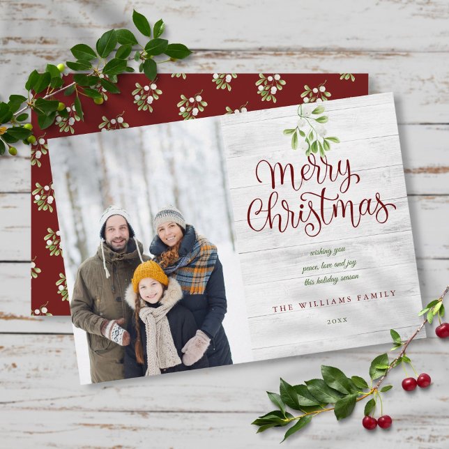 Frohe Weihnachten Rustic Wood Mistletoe Foto (Merry Christmas Rustic Wood Mistletoe Photo Holiday Card)