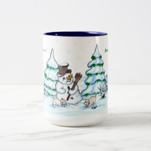 Frohe Weihnachten! Schneemann mit Katze und Welpe Zweifarbige Tasse