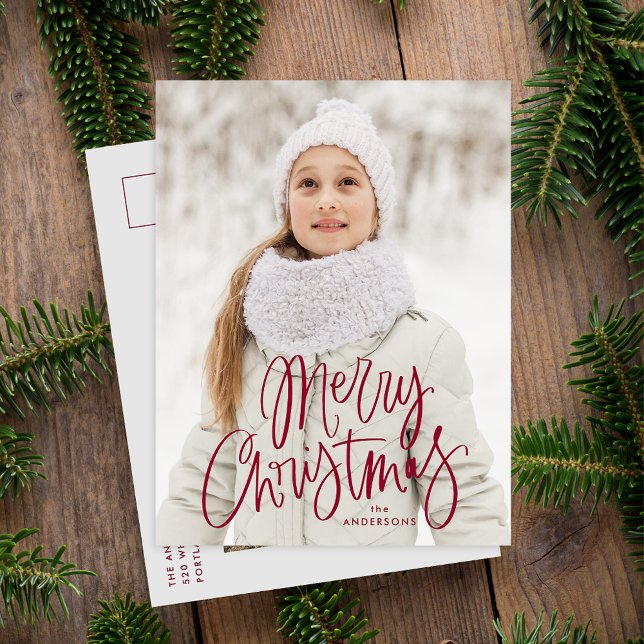 Frohe Weihnachten Whimsical Cranberry Script Foto (Von Creator hochgeladen)