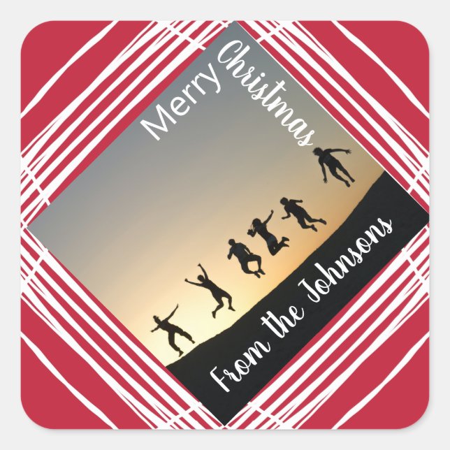 Frohe Weihnachts-Foto Familie Name Red Geschenk-La Quadratischer Aufkleber (Vorderseite)
