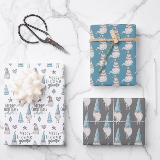 Frohe Weihnachts Gnomie Wrapping Paper Sheets Geschenkpapier Set (Vorderseite)