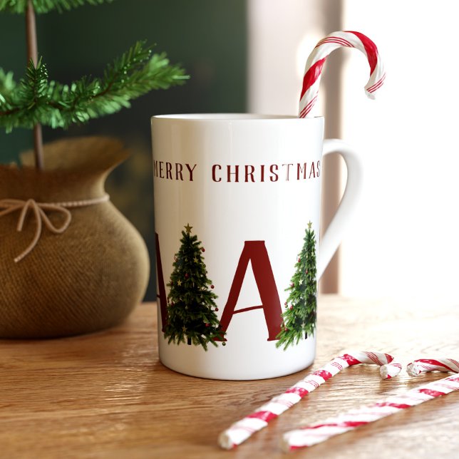 Frohe Weihnachtsbaum Mit Monogramm Feiertag Prozellantasse (Merry Christmas! Add your initial and festive message to this slim bone china mug)