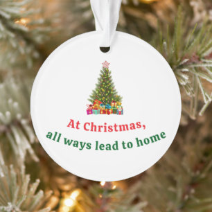 Frohe Weihnachtsbaum mit Star Presents Holiday Ornament