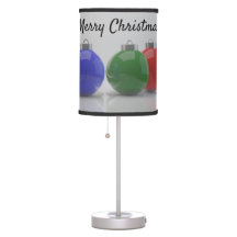 Frohe Weihnachtsbaumdekorationen