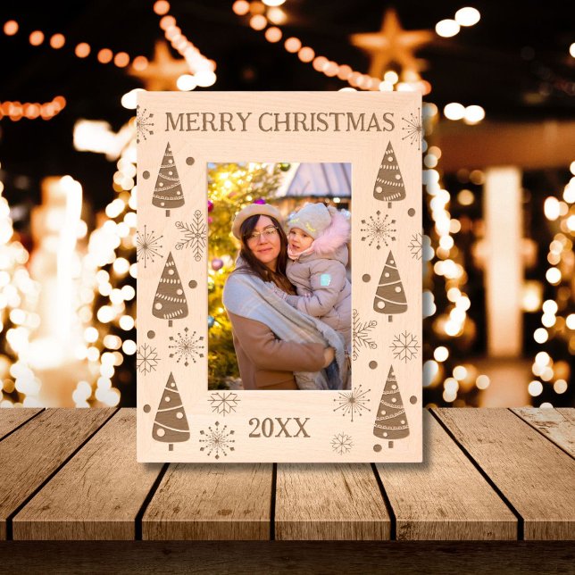 Frohe Weihnachtsbäume und Schneeflocken Geätzte Rahmen (Von Creator hochgeladen)