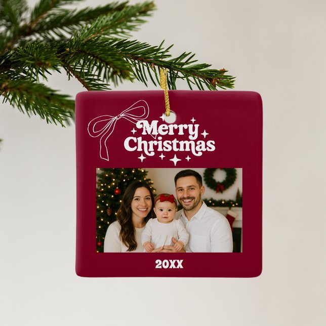 Frohe Weihnachtsburgund Foto Bogen handgezeichnet Keramikornament (Von Creator hochgeladen)