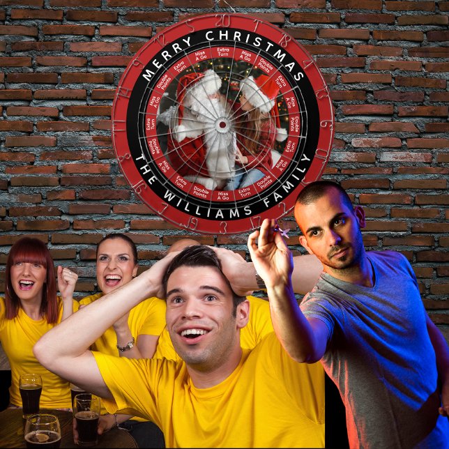 Frohe Weihnachtsfamilie Foto | Rot und Schwarz Dartscheibe (Dartboard - In situ)