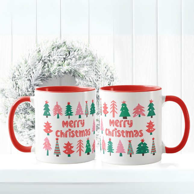 Frohe Weihnachtsfeier mit niedlichen Weihnachtsbau Tasse (Merry Christmas Mug with cute Christmas Trees)