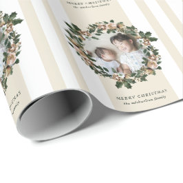 Frohe Weihnachtsfeier mit Streifen und Foto Geschenkpapier