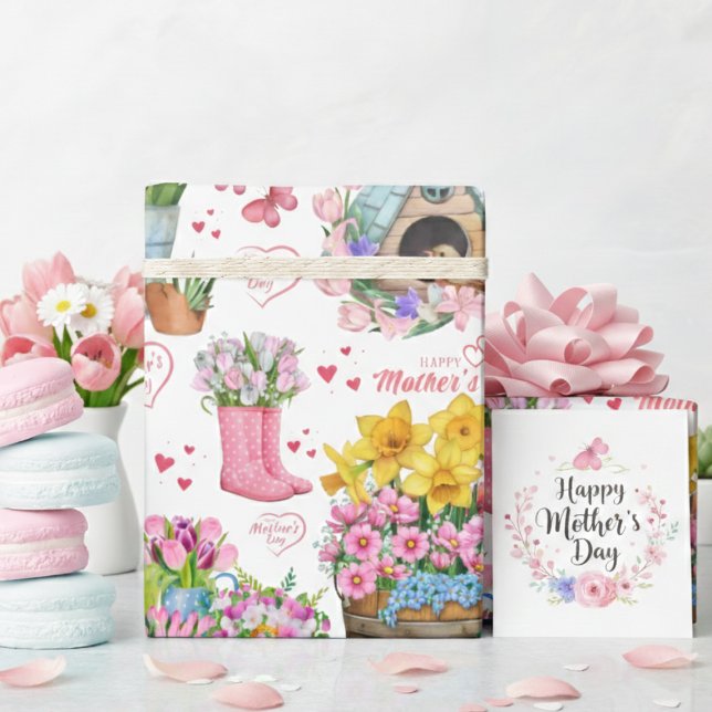 Frohen Muttertag Florales Frühlingsmuster Geschenkpapier (Von Creator hochgeladen)