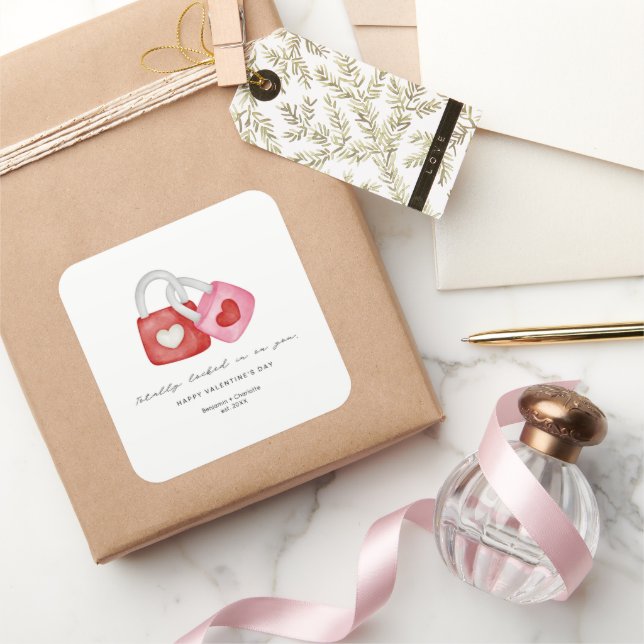 Frohen Valentinstag Niedlich Lustig Schlösser Herz Quadratischer Aufkleber (Schenken)