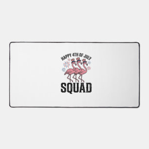 Frohes 4. Juli Flamingo Squad Vector Design_1 Schreibtischunterlage