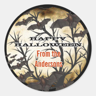 Frohes Halloween Fledermäuse und verbrannte Baum P Runder Aufkleber