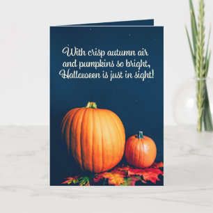 Frohes Halloween für jeden Kürbisse Herbstlaub Feiertagskarte