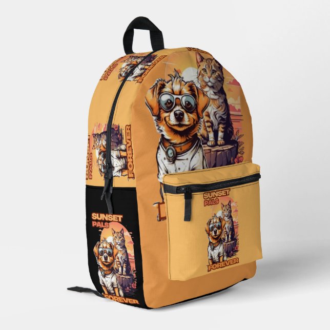 fröhliche Art-Szene bei Sonnenuntergang Bedruckter Rucksack (Rückseitige Ecke links)