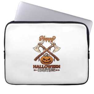 Fröhliche Halloween-Jagd gekreuzte Äxte Kürbis Run Laptopschutzhülle