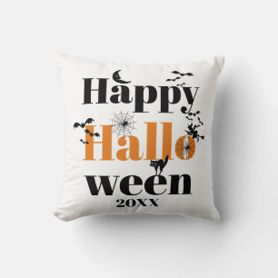Fröhliche Halloween-Typografie mit Vintagen Elemen Kissen