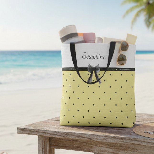 Fröhliche Sonnengelbe Cottagecore-Name-Tragetasche (Personalize your summer beach days with this chic polka dot bag)