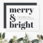 Fröhliche und helle Schwarz und Weiß Trendy Weihna Feiertagskarte<br><div class="desc">Eine stilvolle,  moderne,  flache Urlaubskarte mit einem kühnen Retro-Typografie-Zitat "frry & bright" in schwarz auf weißem Hintergrund mit einer ergänzenden Funktionsfarbe auf der Rückseite. Der Gruß,  die Nachricht und der Name können leicht an Ihre eigenen Bedürfnisse angepasst werden. Ein trendiges,  lustiges Design,  das sich in dieser Urlaubssaison auszeichnet!</div>