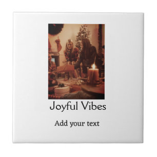 Fröhliche Vibes fügen Familien-Weihnachtsfoto-Name Fliese