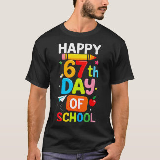 Fröhlicher 67. Schultag Lehrer Kinder Sechs Sieben T-Shirt