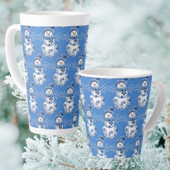 Fröhlicher blauer weißer glücklicher Schneemann  Milchtasse (Warm up with a gingerbread latte!)