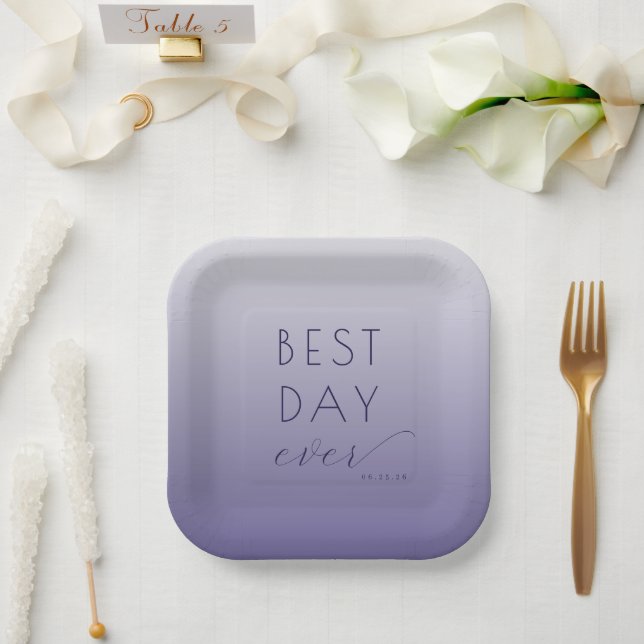 Fröhlicher Lavendel-Gradient-Kalligrafie Pappteller (Hochzeit)
