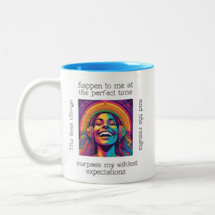 Fröhliches Bestätigungsmädchen – Farbige Motivatio Zweifarbige Tasse