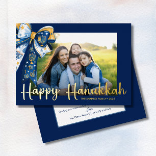 Fröhliches Chanukka-Familienfoto mit blauem Schlei Folien Feiertagskarte