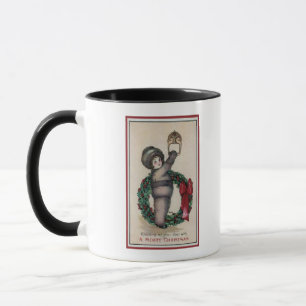 Fröhliches ChristmasKid, das mit einem Kranz Tasse
