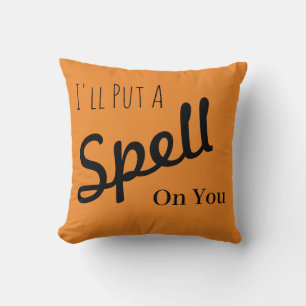 Fröhliches Halloween "Ich lege dir einen Zauber" T Kissen