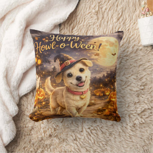 Fröhliches Howl-o-Ween Süßer Hund Halloween-Design Kissen