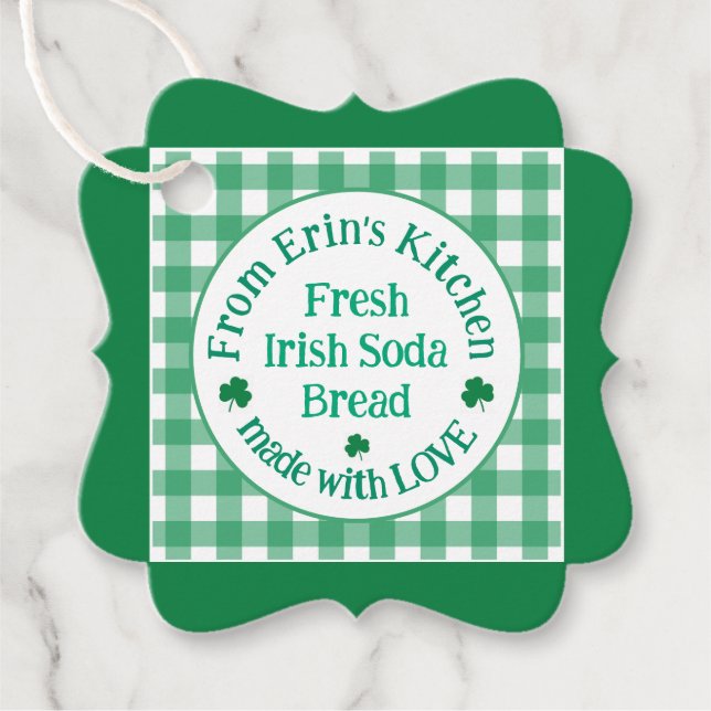 From NAME Kitchen Made with Love Irish Green Check Geschenkanhänger (Vorderseite)