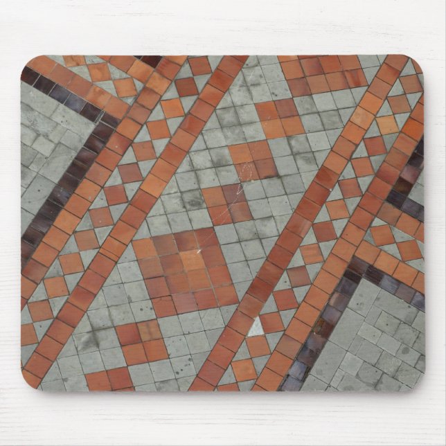 Front courtyard at National Basilica, Ecuador Mousepad (Vorne)